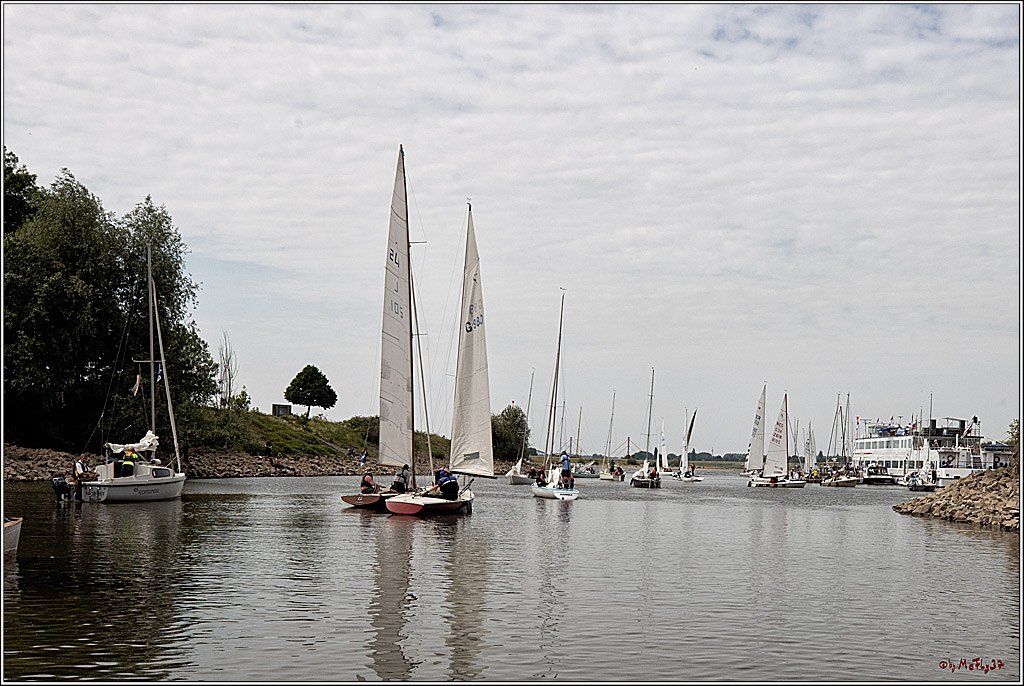 100 Jahre Rheinwoche 2022 - 4. Wettfahrt Duisburg - Wesel, 04.06.2022,